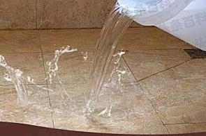 盘县漏水维修 免砸砖防水材料该如何施工